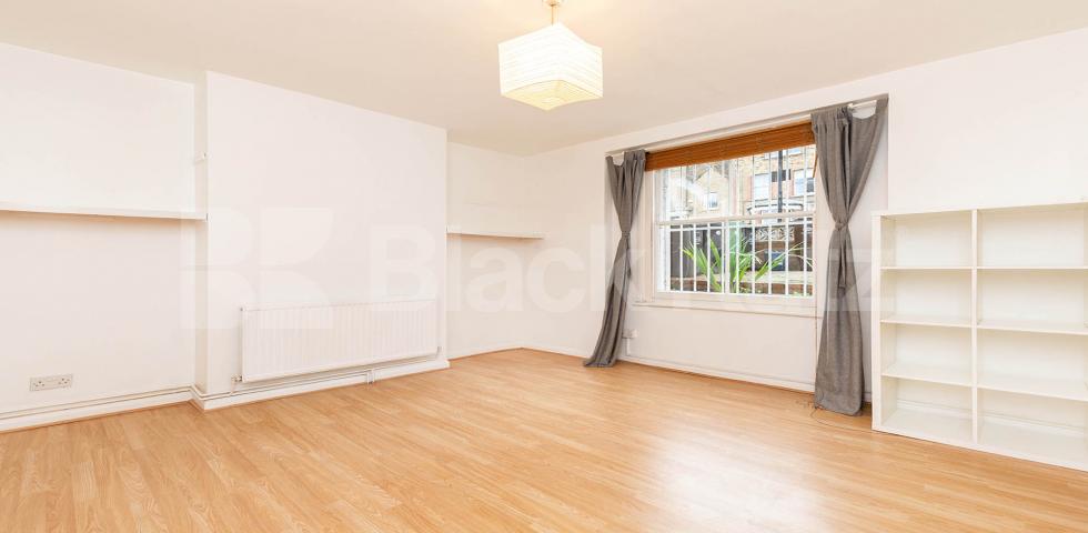 			2 Bedroom, 1 bath, 1 reception Apartment			 Sandringham Road, Dalston 